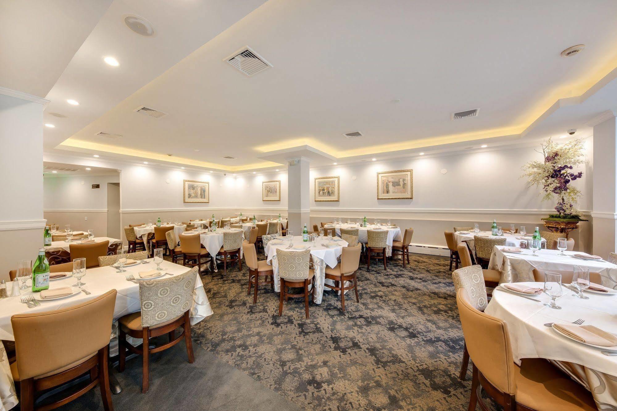 The Andrew Hotel Great Neck Luaran gambar